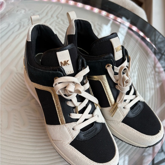 Michael Kors Georgie Trainers Black, Cream & Gold Wedge Sneakers - Picture 2 of 7